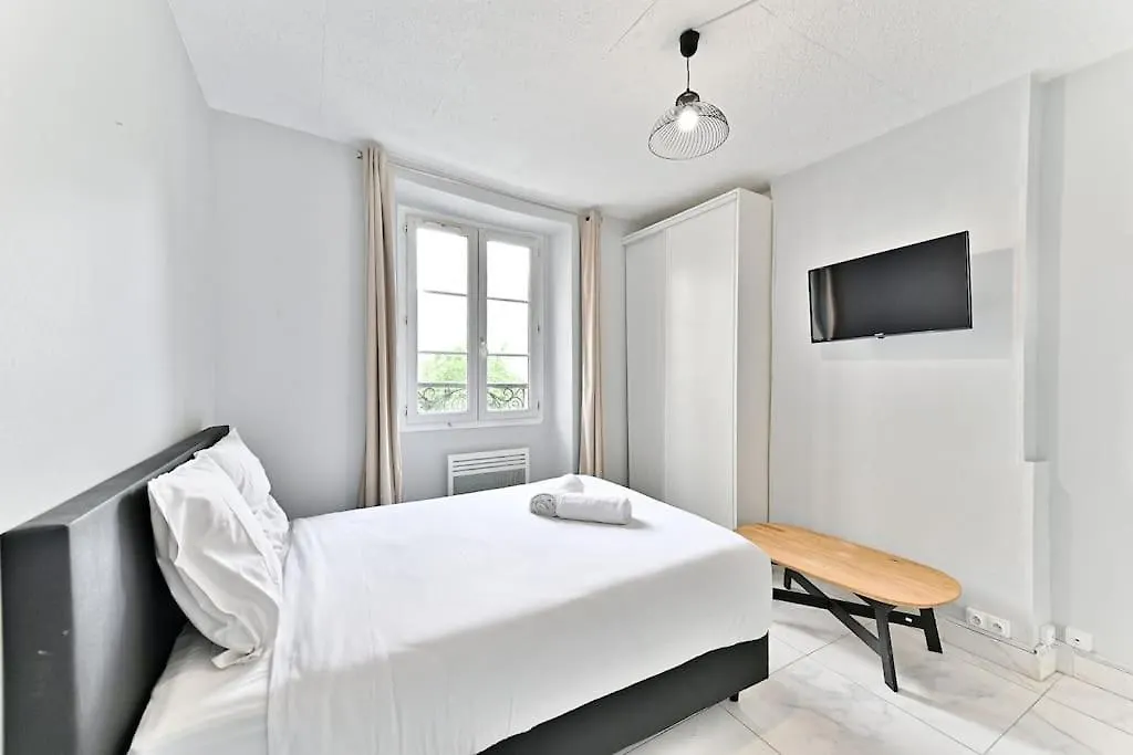 Agreable Studio #Montmartre #Sacrecoeur باريس شقة